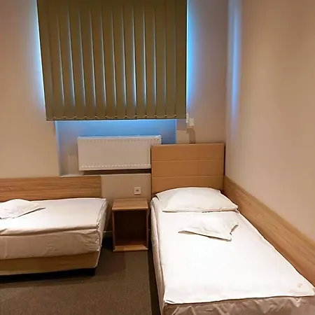 Astra Hotel 2*
