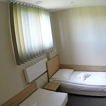 Hotel Astra 2*