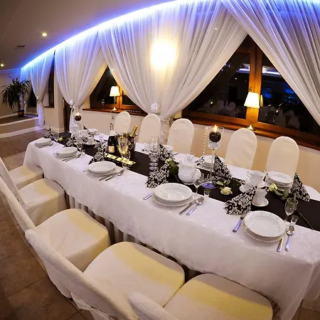Hotel Astra 2*