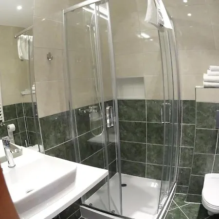Astra Hotel