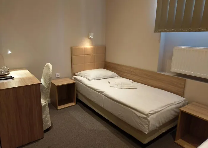 Astra 2* Dąbrowa Górnicza